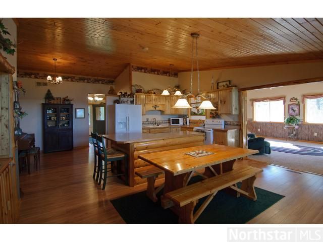 28417 Pelican Lake Rd, Merrifield, MN 56465