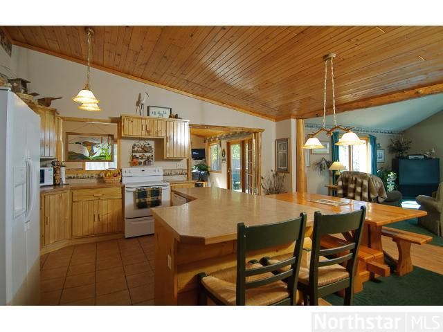 28417 Pelican Lake Rd, Merrifield, MN 56465