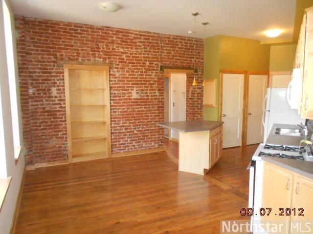 806 3rd St E #6, Saint Paul, MN 55106