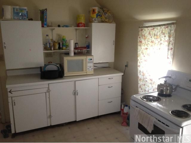 2412 10th Ave S, Minneapolis, MN 55404