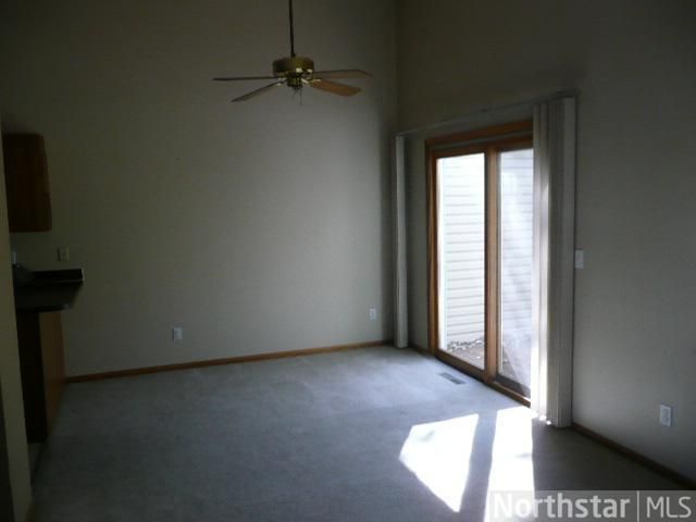 3821 Laurel Ct, Eagan, MN 55122