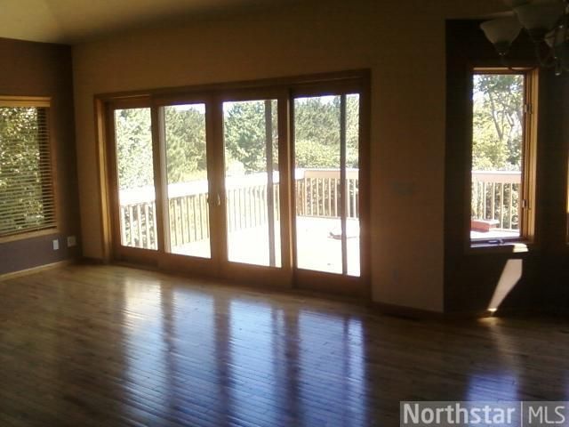 16359 260th St, Lindstrom, MN 55045