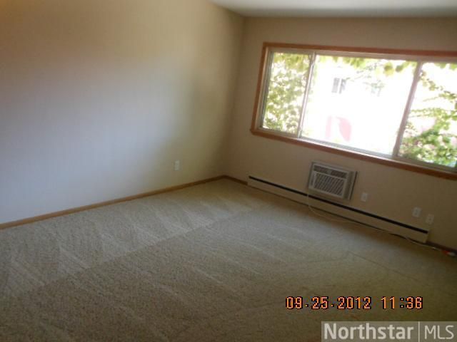 2112 Garfield Ave #9, Minneapolis, MN 55405
