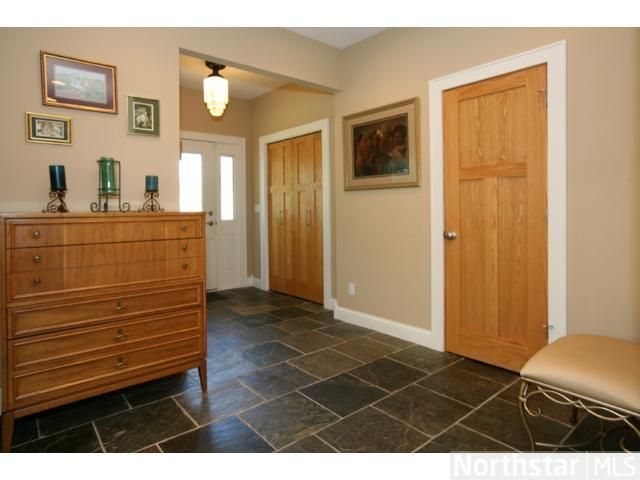 4033 6th St NE, Columbia Heights, MN 55421