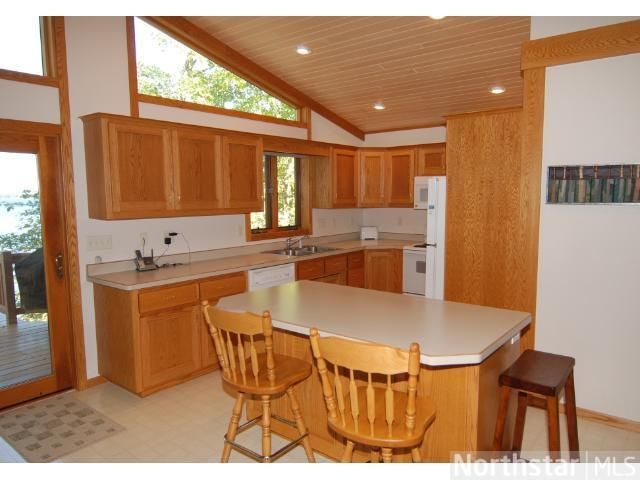 5154 Ojibwa Rd, Brainerd, MN 56401