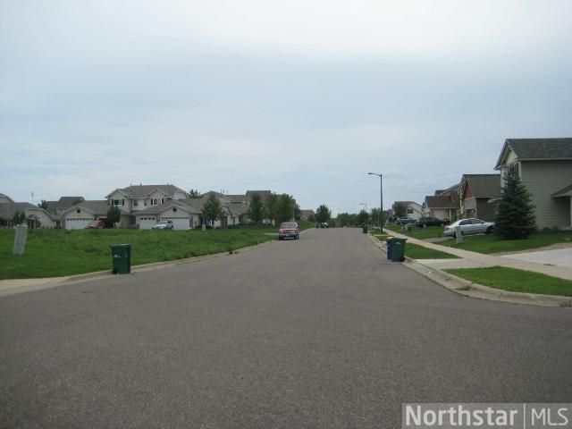 505 Ford St E, Northfield, MN 55057