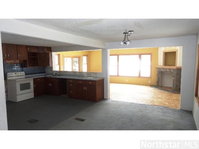 1130 Century Ave S, Maplewood, MN 55119