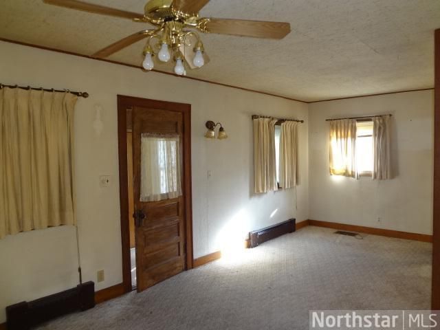 306 W Franklin St, Morristown, MN 55052