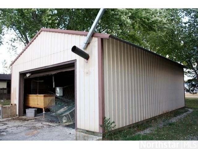 18444 Cedar Dr NW, Cedar, MN 55011