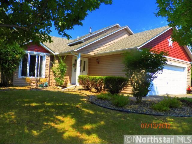 4689 Lenore Ln, Eagan, MN 55122