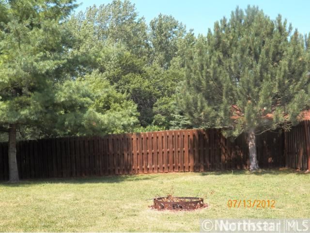 4689 Lenore Ln, Eagan, MN 55122