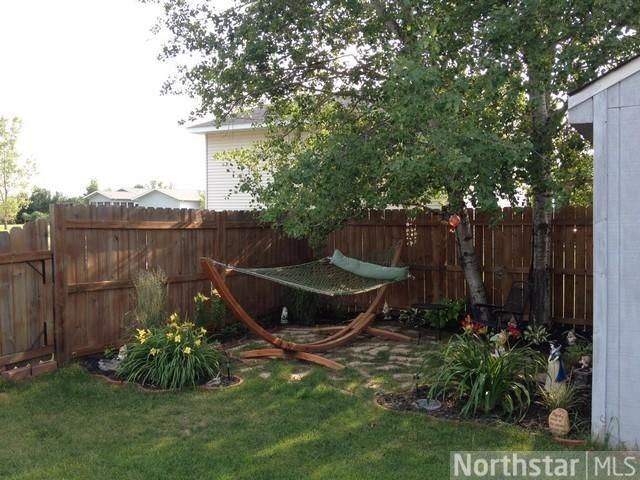 413 1st St SW, Hinckley, MN 55037