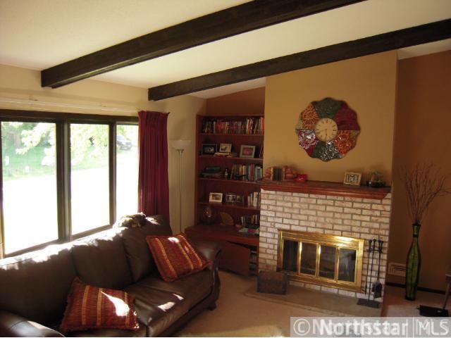13629 Washburn Ave S, Burnsville, MN 55337