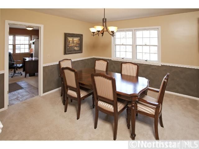 116 Chevy Chase Dr, Wayzata, MN 55391