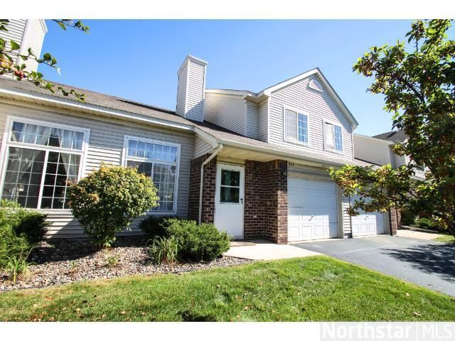 939 Old Steine Cir, New Brighton, MN 55112