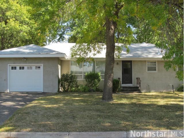 1119 6th St SE, Forest Lake, MN 55025