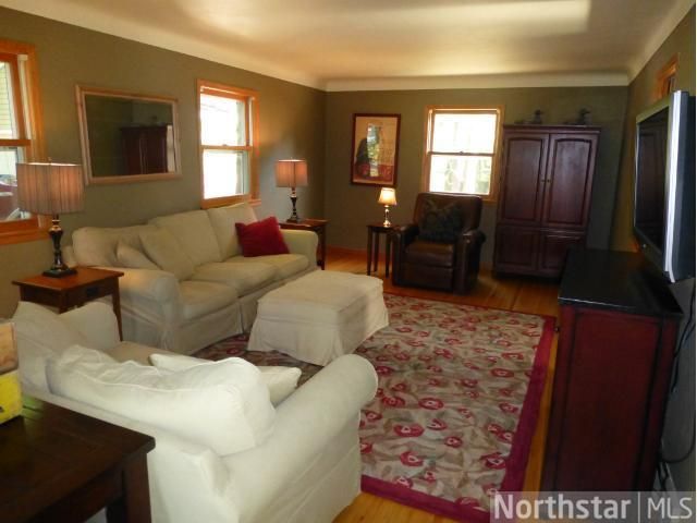 2658 Midvale Pl E, Maplewood, MN 55119