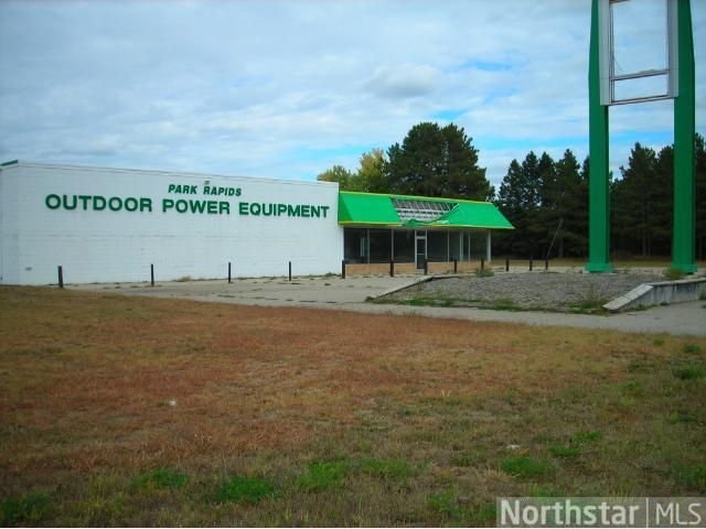 807 1st St W, Park Rapids, MN 56470