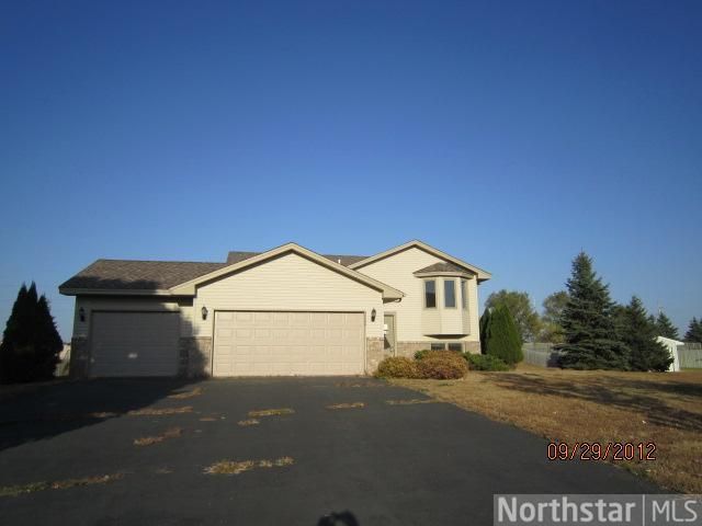 3500 121st Ln NW, Coon Rapids, MN 55433