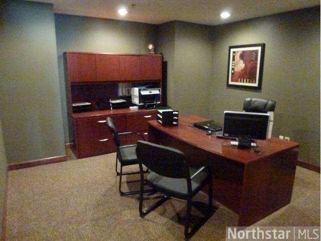 7026 E Fish Lake Rd, Maple Grove, MN 55311