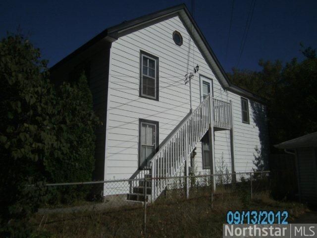 136 14th Ave NE, Minneapolis, MN 55413