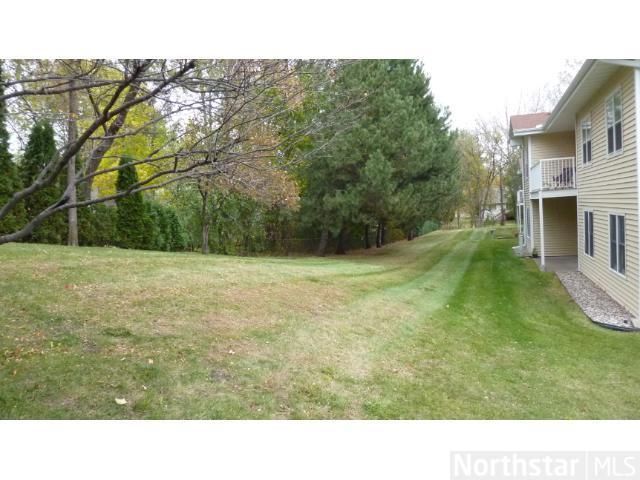 1813 12 County Road E E, White Bear Lake, MN 55110
