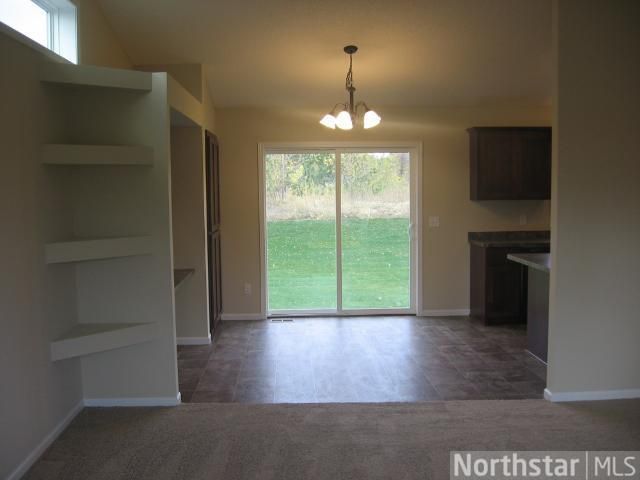 9381 Giffort Ct, Monticello, MN 55362