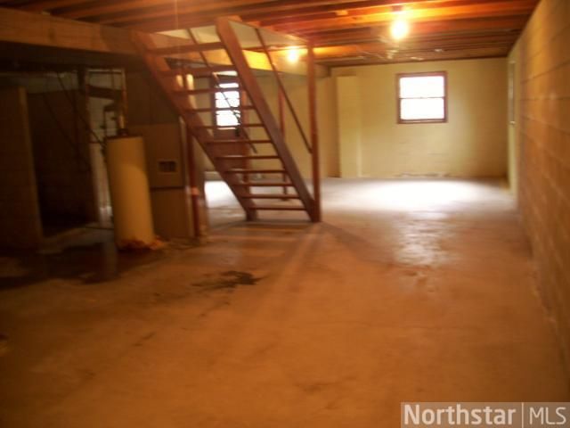 1017 10th Ave NE, Owatonna, MN 55060