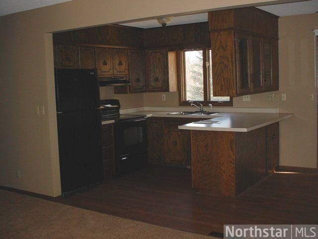 2926 8th Ave, Anoka, MN 55303