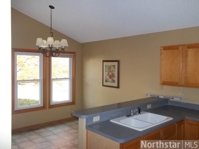 4268 S River Rn, Savage, MN 55378