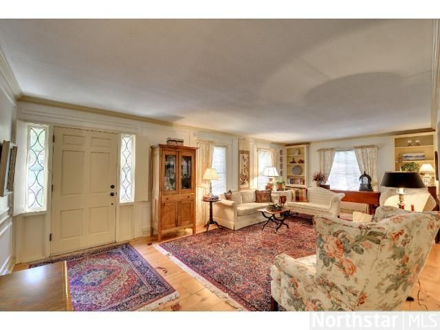 6200 Westridge Blvd, Edina, MN 55436