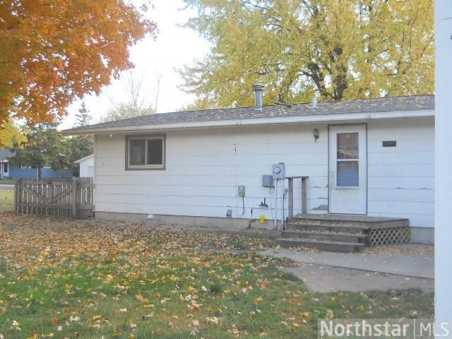 1235 8th St, Howard Lake, MN 55349