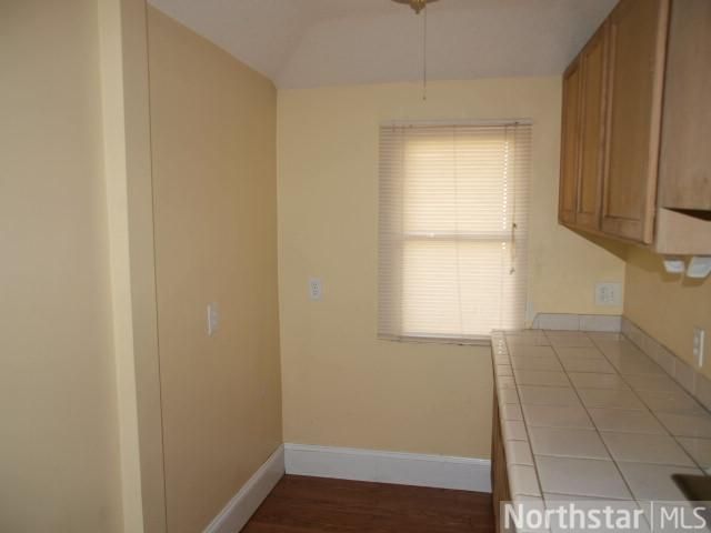 1005 Fuller Ave, Saint Paul, MN 55104