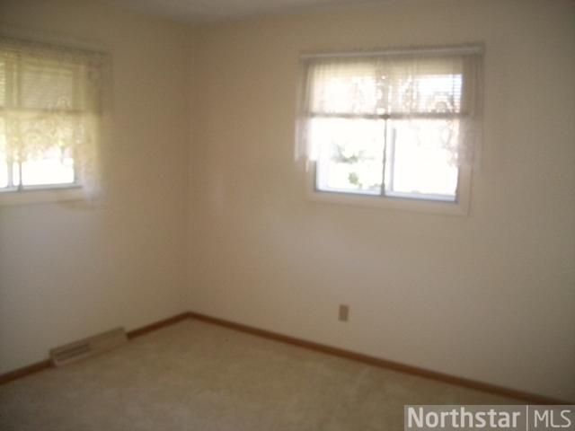 104-110 14th St NE, Owatonna, MN 55060