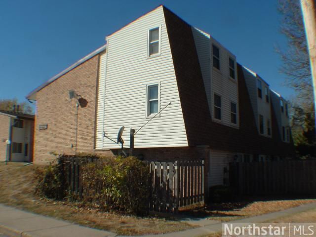5948 83rd Pw N, Brooklyn Park, MN 55443