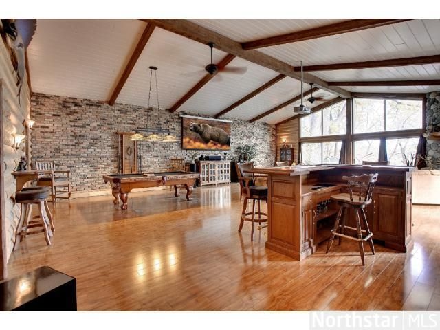 7230 Willow Ln, Brooklyn Center, MN 55430