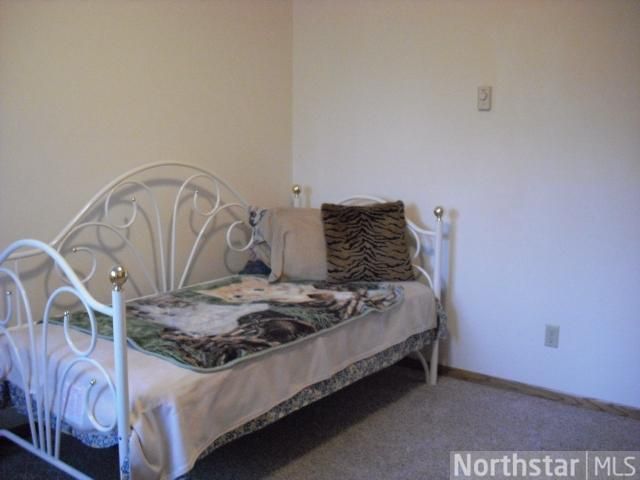 820 Oak Ct #G, Osceola, WI 54020