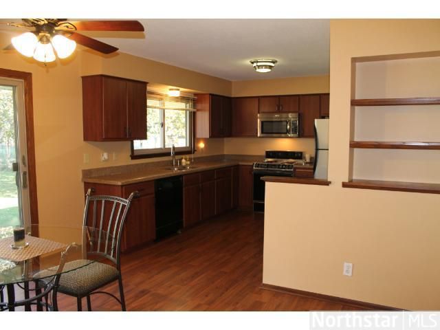 8217 Harkness Rd S, Cottage Grove, MN 55016