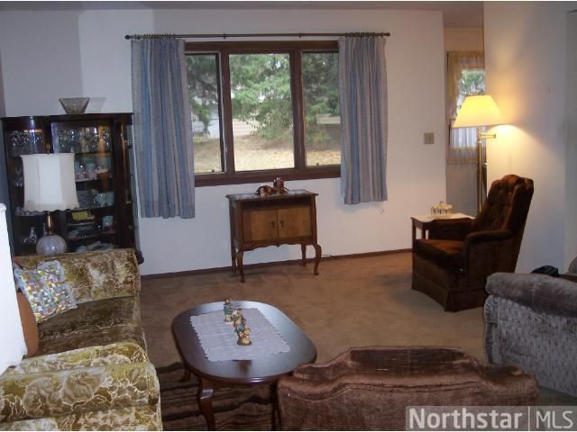 452 Etna St #103, Saint Paul, MN 55106