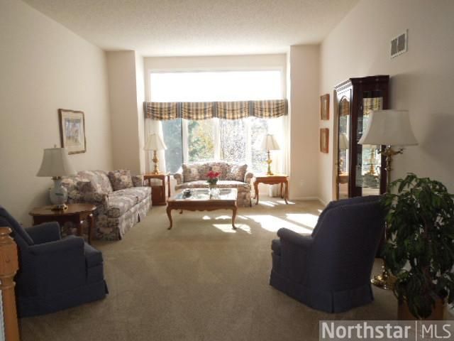 13274 Huntington Ter, Apple Valley, MN 55124