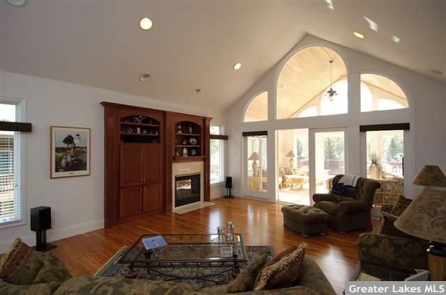 7939 Ridge Rd #8, Lake Shore, MN 56468