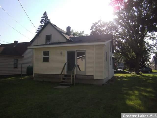 610 1st St NE, Little Falls, MN 56345