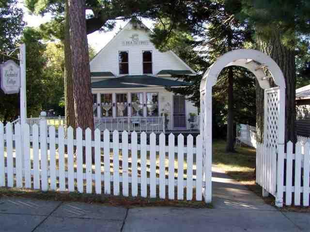 609 W Michigan, Walker, MN 56484