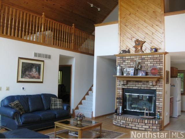 221 E Lower Pine Lake Ln, Star Prairie, WI 54026