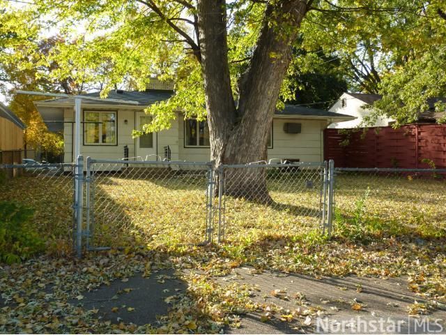 6633 Clinton Ave S, Richfield, MN 55423