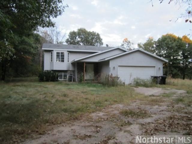 9737 300th Ave, Princeton, MN 55371