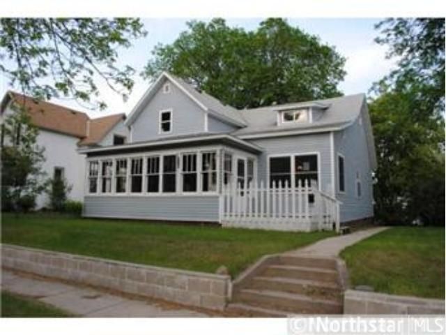 316 6th St NE, Staples, MN 56479