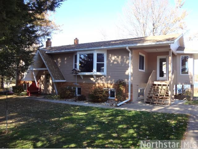 27835 Olinda Trl, Lindstrom, MN 55045