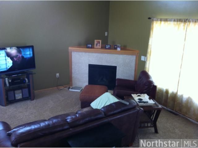 25920 12th St W, Zimmerman, MN 55398