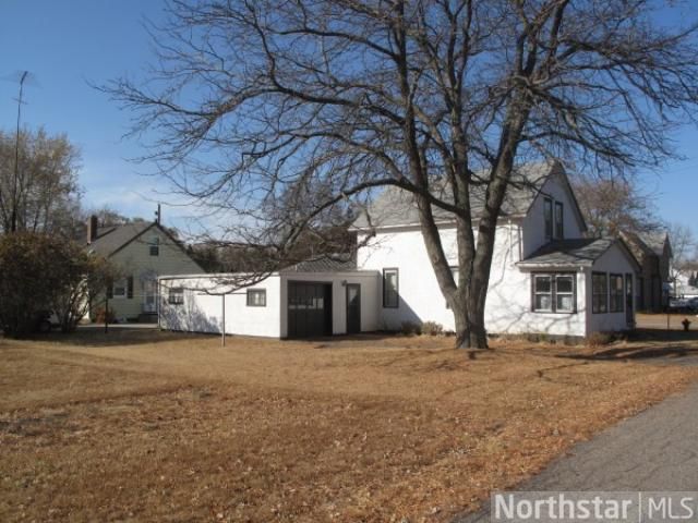 297 Park St N, Eden Valley, MN 55329